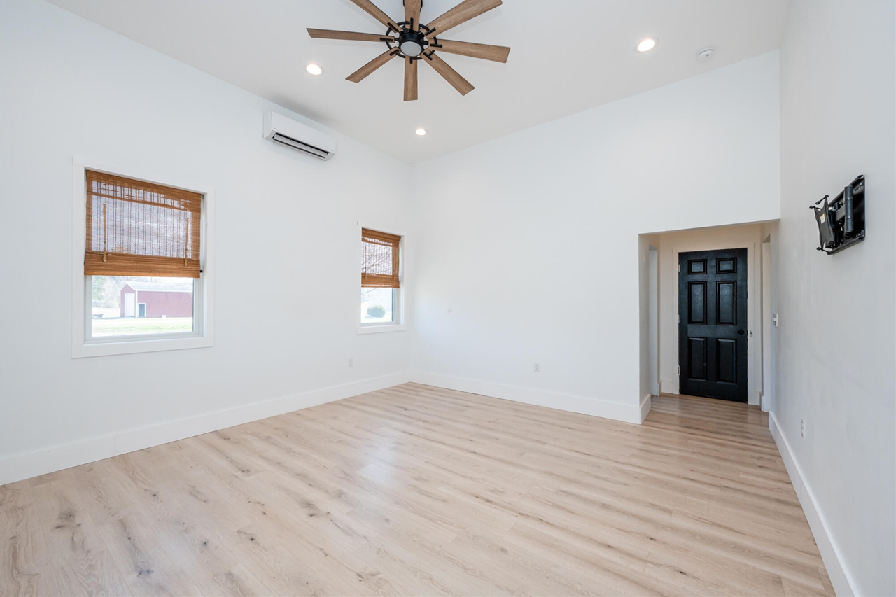 2035 Jasper Dairy Road, Saint Joseph, MI, 49085-9606