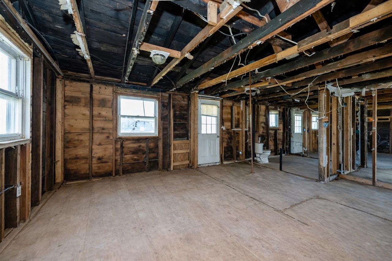 2035 Jasper Dairy Road, Saint Joseph, MI, 49085-9606