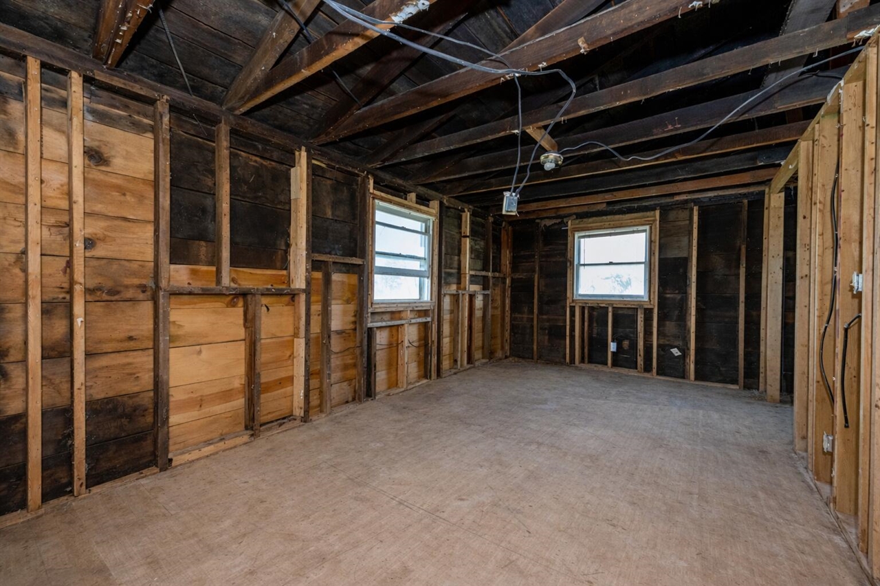 2035 Jasper Dairy Road, Saint Joseph, MI, 49085-9606