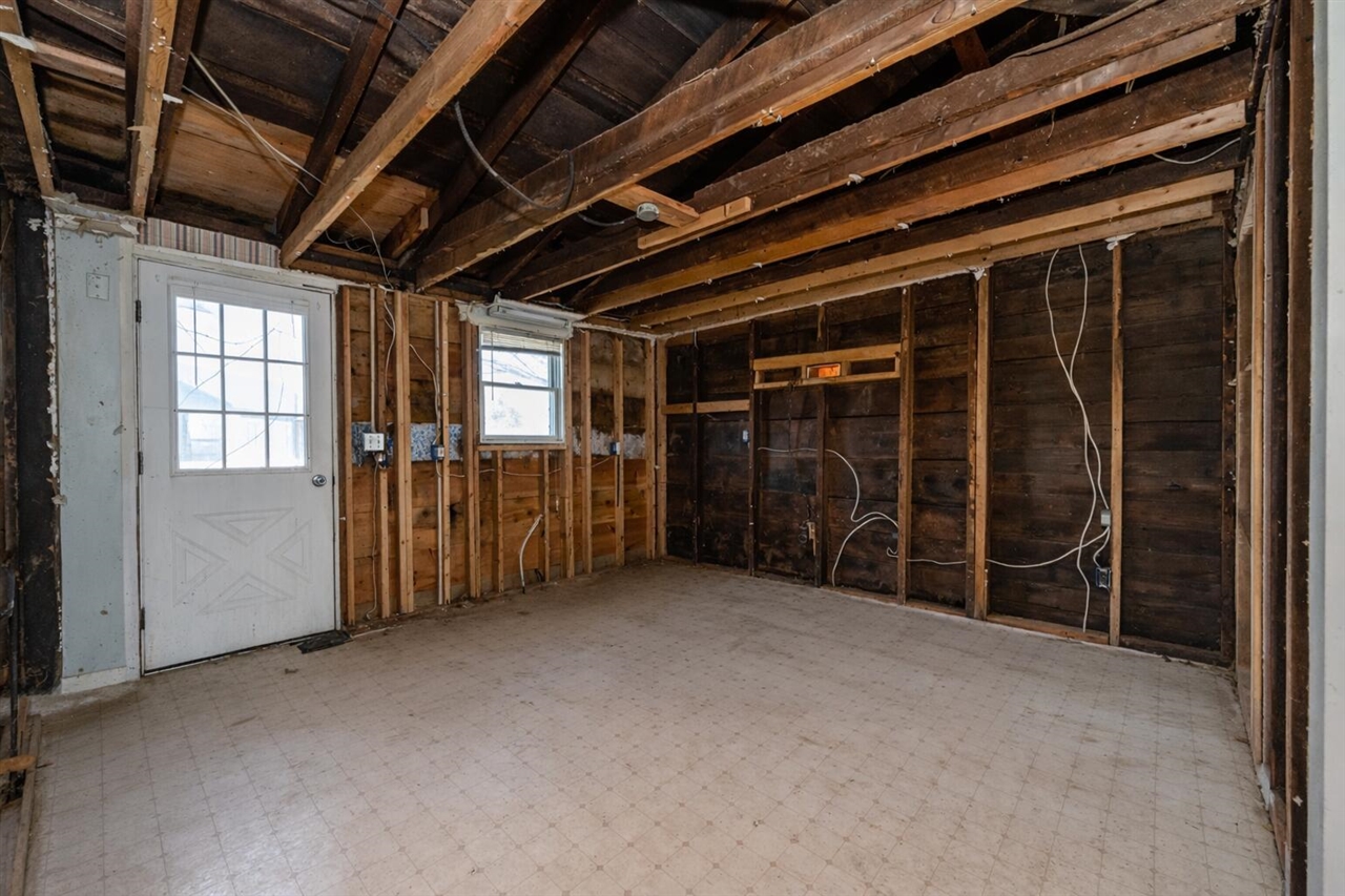 2035 Jasper Dairy Road, Saint Joseph, MI, 49085-9606