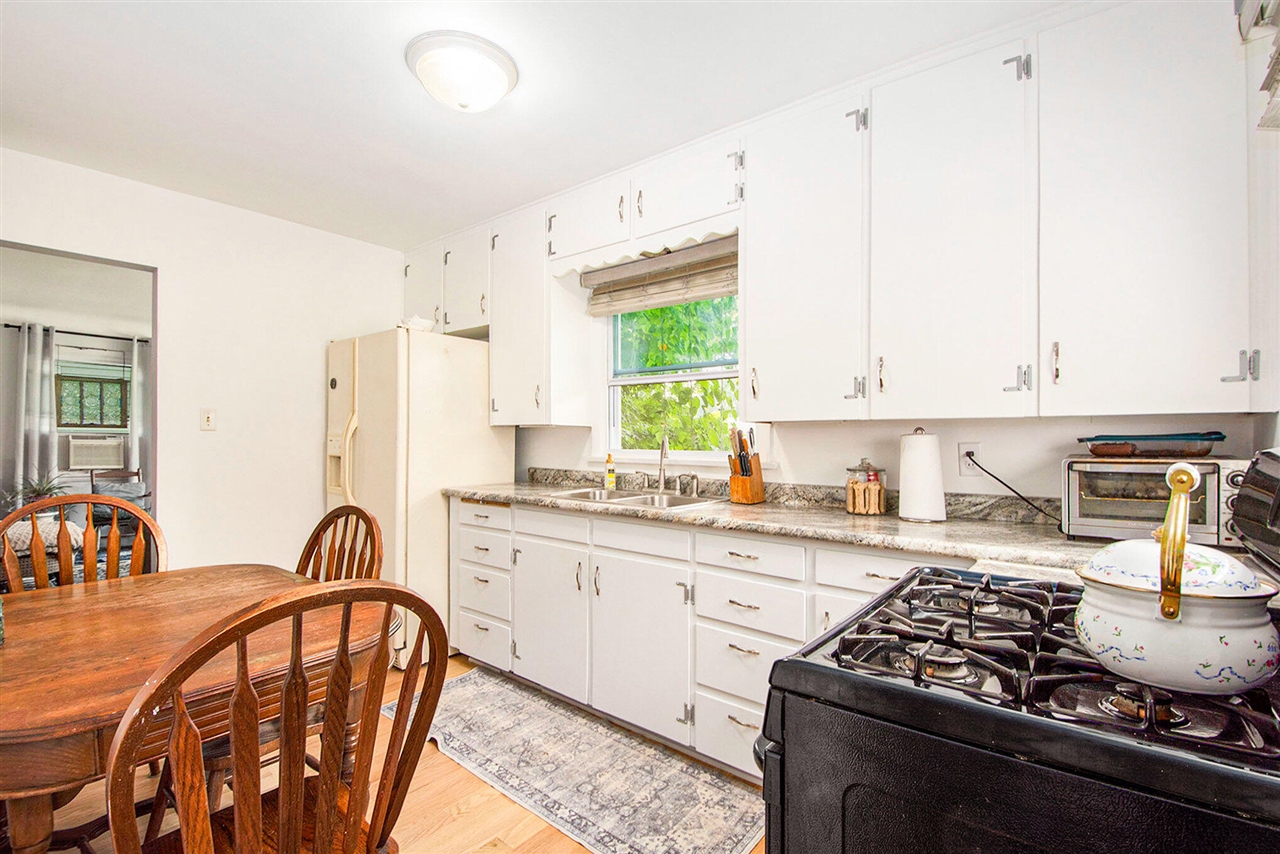 513 Gregory Place, Jackson, MI, 49202-2607