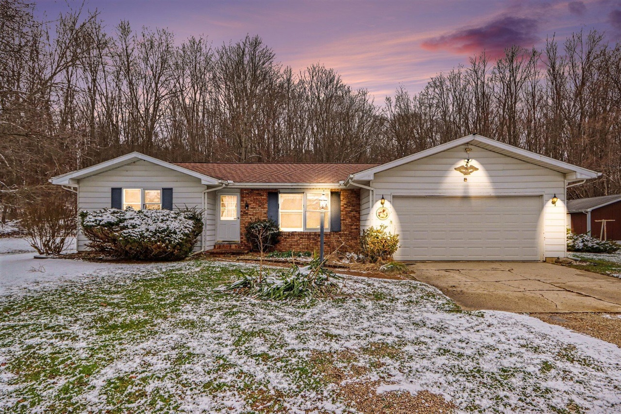 14789 E Augusta Drive, Augusta, MI, 49012-9626