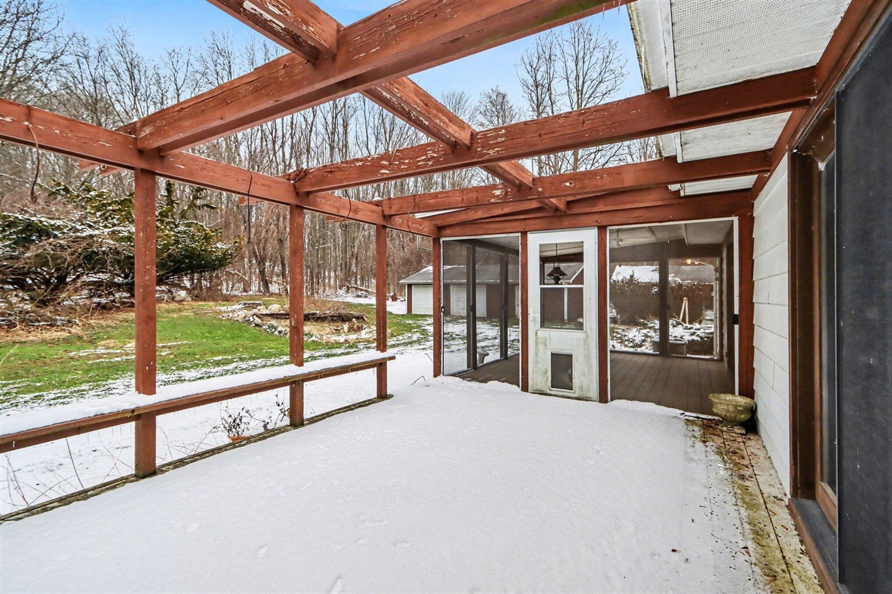 14789 E Augusta Drive, Augusta, MI, 49012-9626