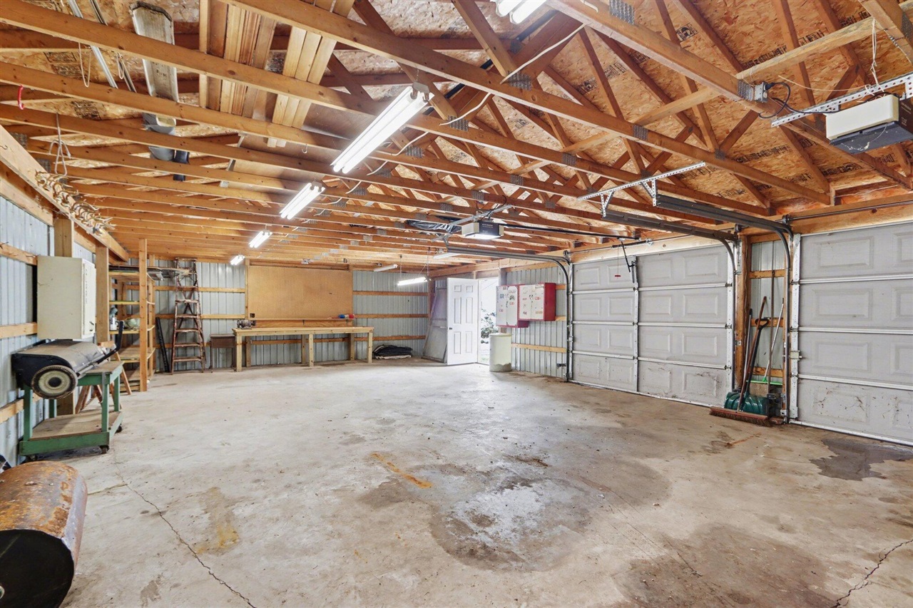 14789 E Augusta Drive, Augusta, MI, 49012-9626