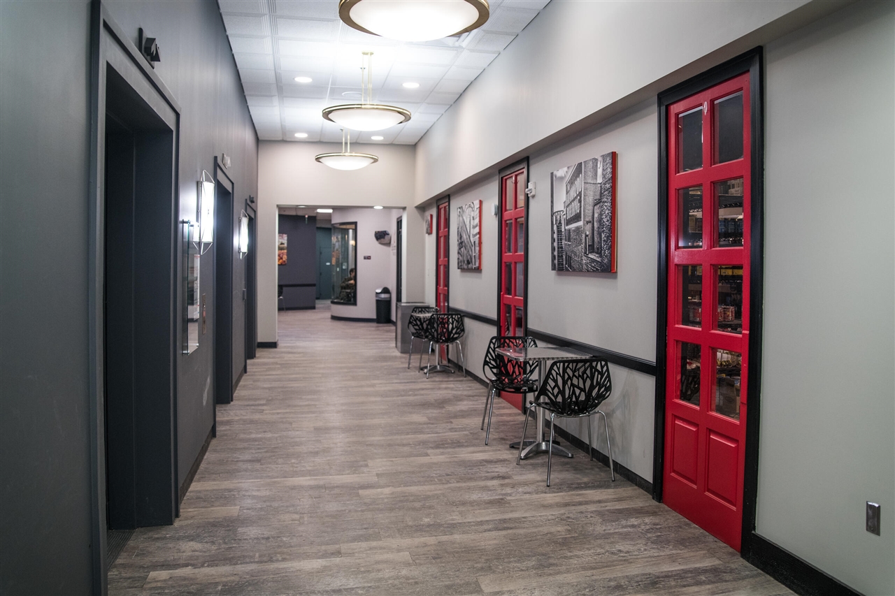 125 S Kalamazoo Mall, Kalamazoo, MI, 49007