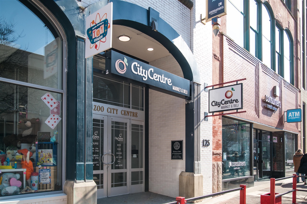 125 S Kalamazoo Mall, Kalamazoo, MI, 49007
