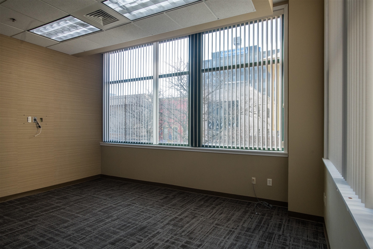 125 S Kalamazoo Mall, Kalamazoo, MI, 49007