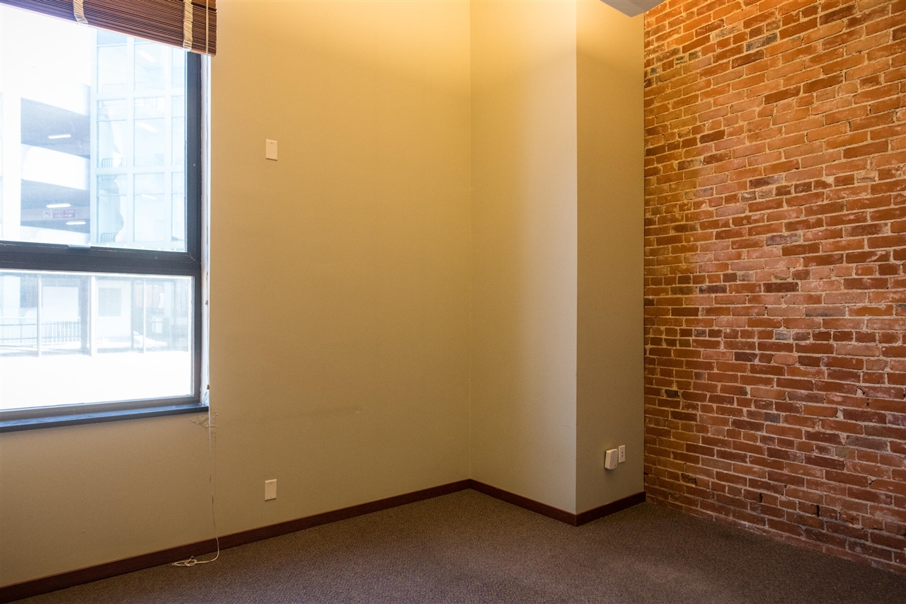 125 S Kalamazoo Mall, Kalamazoo, MI, 49007