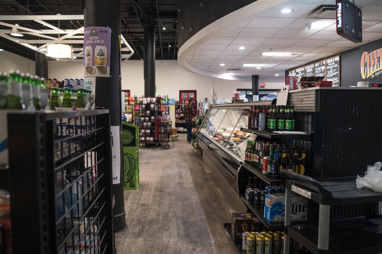 125 S Kalamazoo Mall, Kalamazoo, MI, 49007