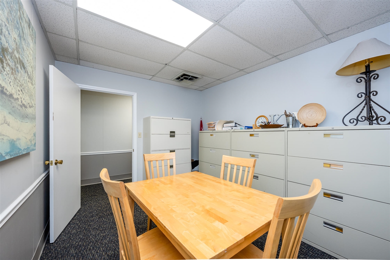 1111 Main Street, Saint Joseph, MI, 49085-2653