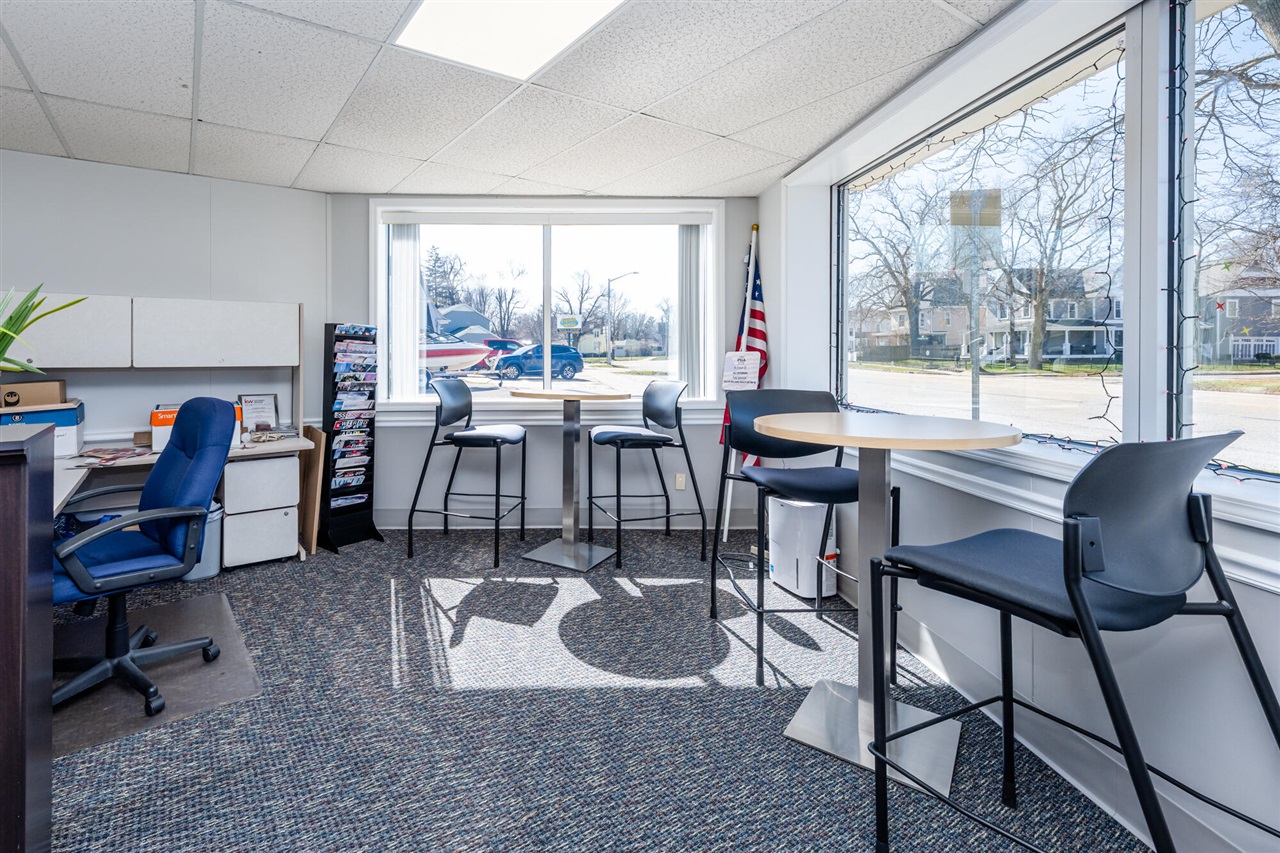 1111 Main Street, Saint Joseph, MI, 49085-2653