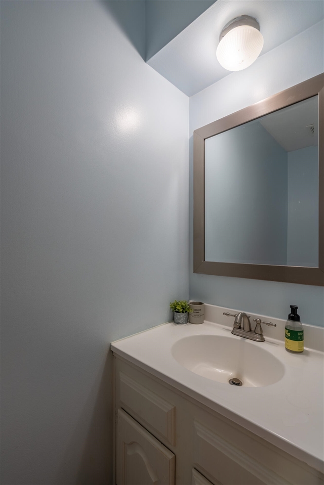 3558 Mistywood Street, Caledonia, MI, 49316-9115