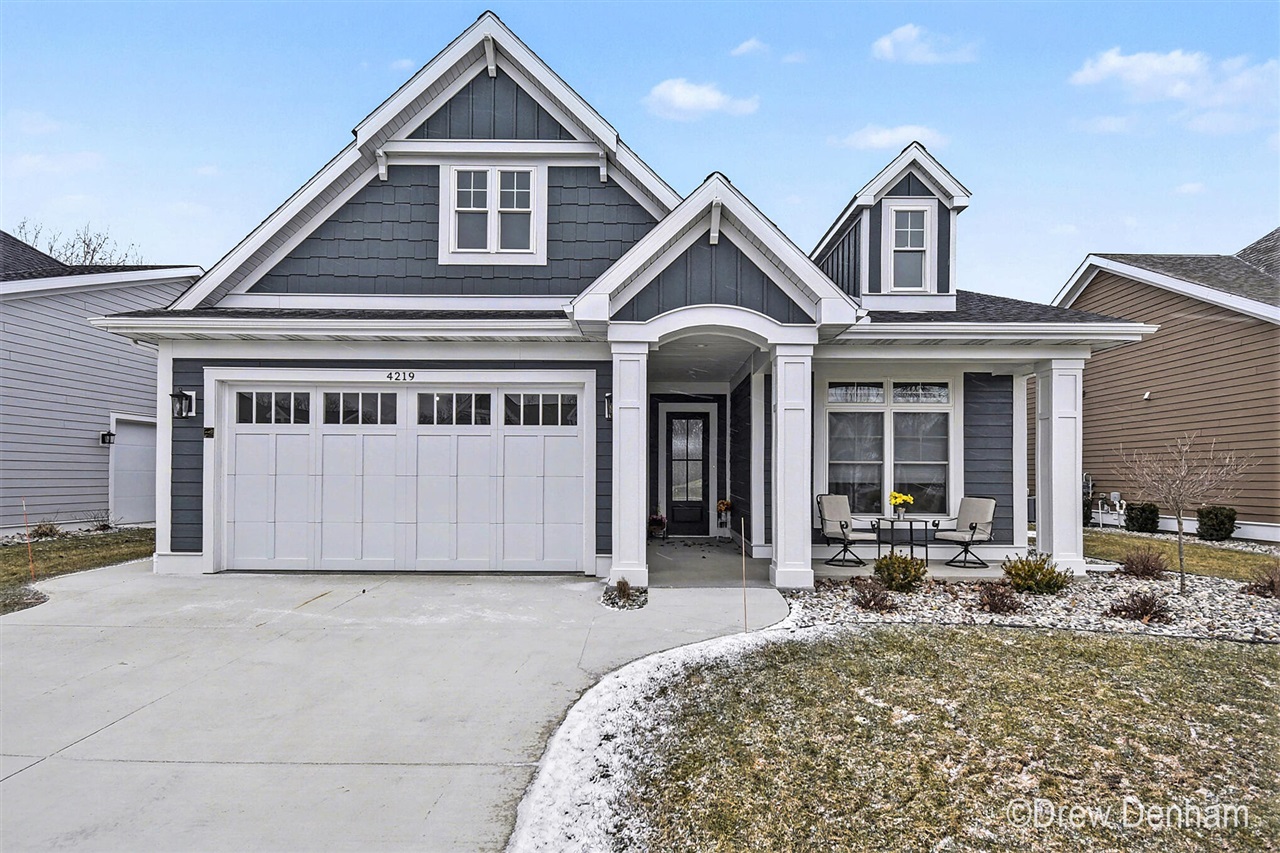 4219 Village Green Drive, Freeland, MI, 48623