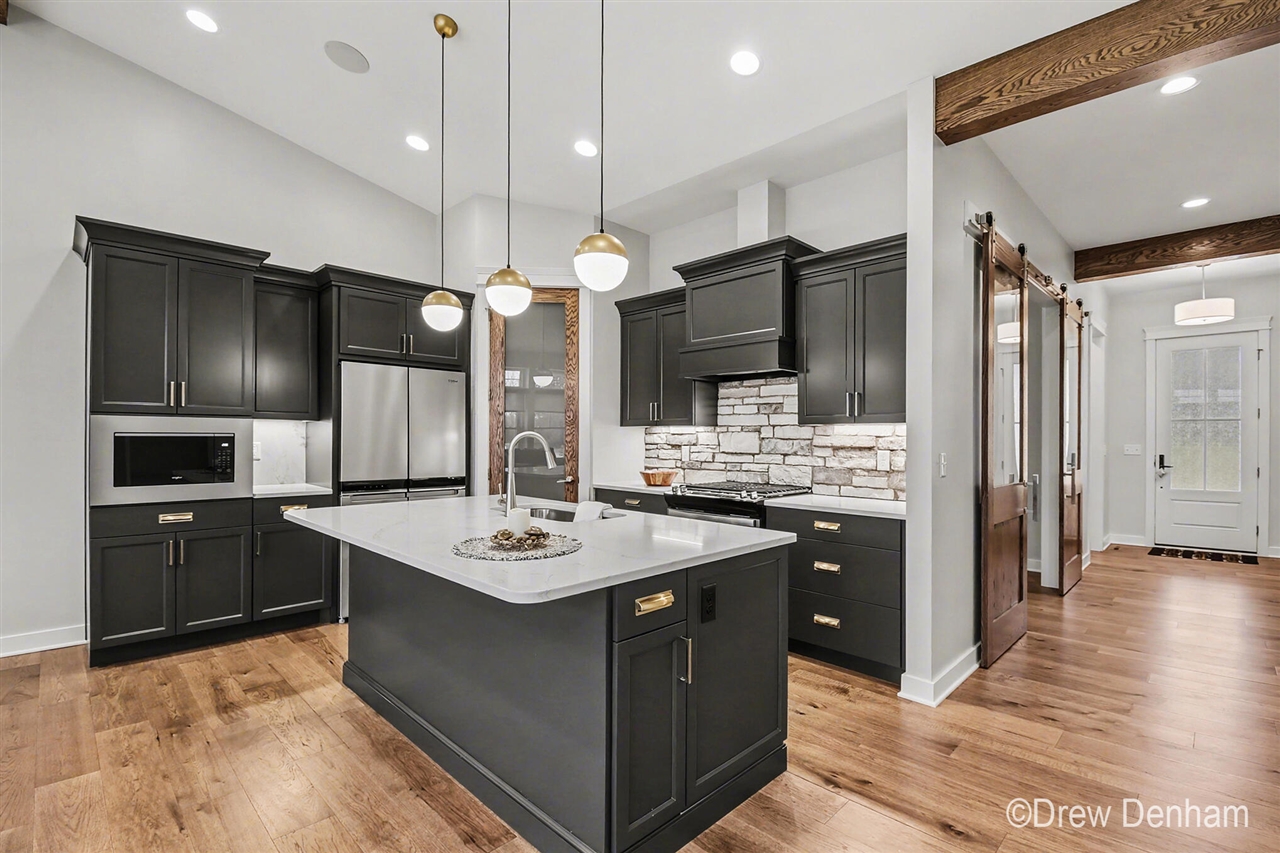 4219 Village Green Drive, Freeland, MI, 48623