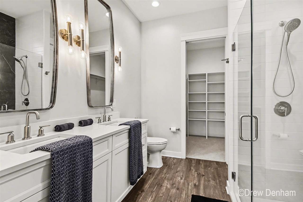 4219 Village Green Drive, Freeland, MI, 48623