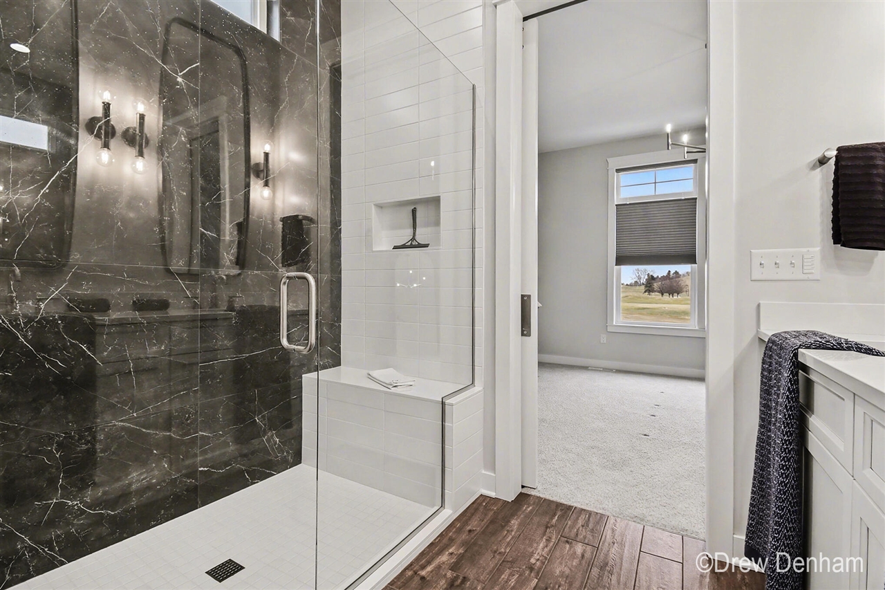 4219 Village Green Drive, Freeland, MI, 48623