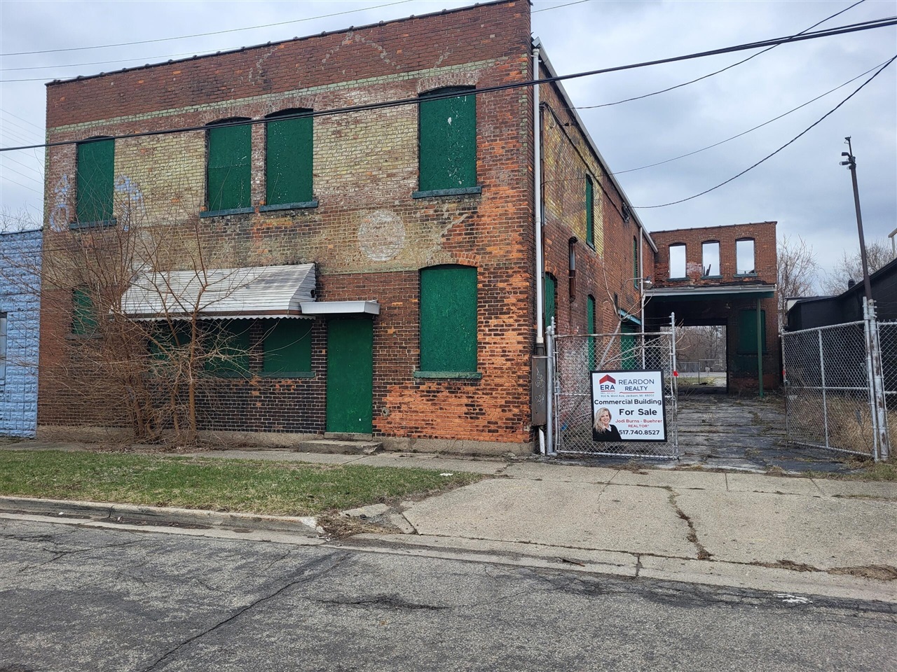 312 N Martin Luther King Junior Drive, Jackson, MI, 49201