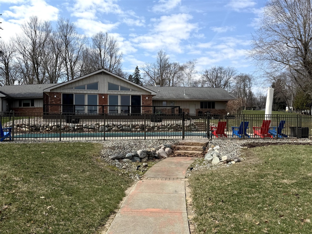 1851 Steamburg Road, Hillsdale, MI, 49242-2076