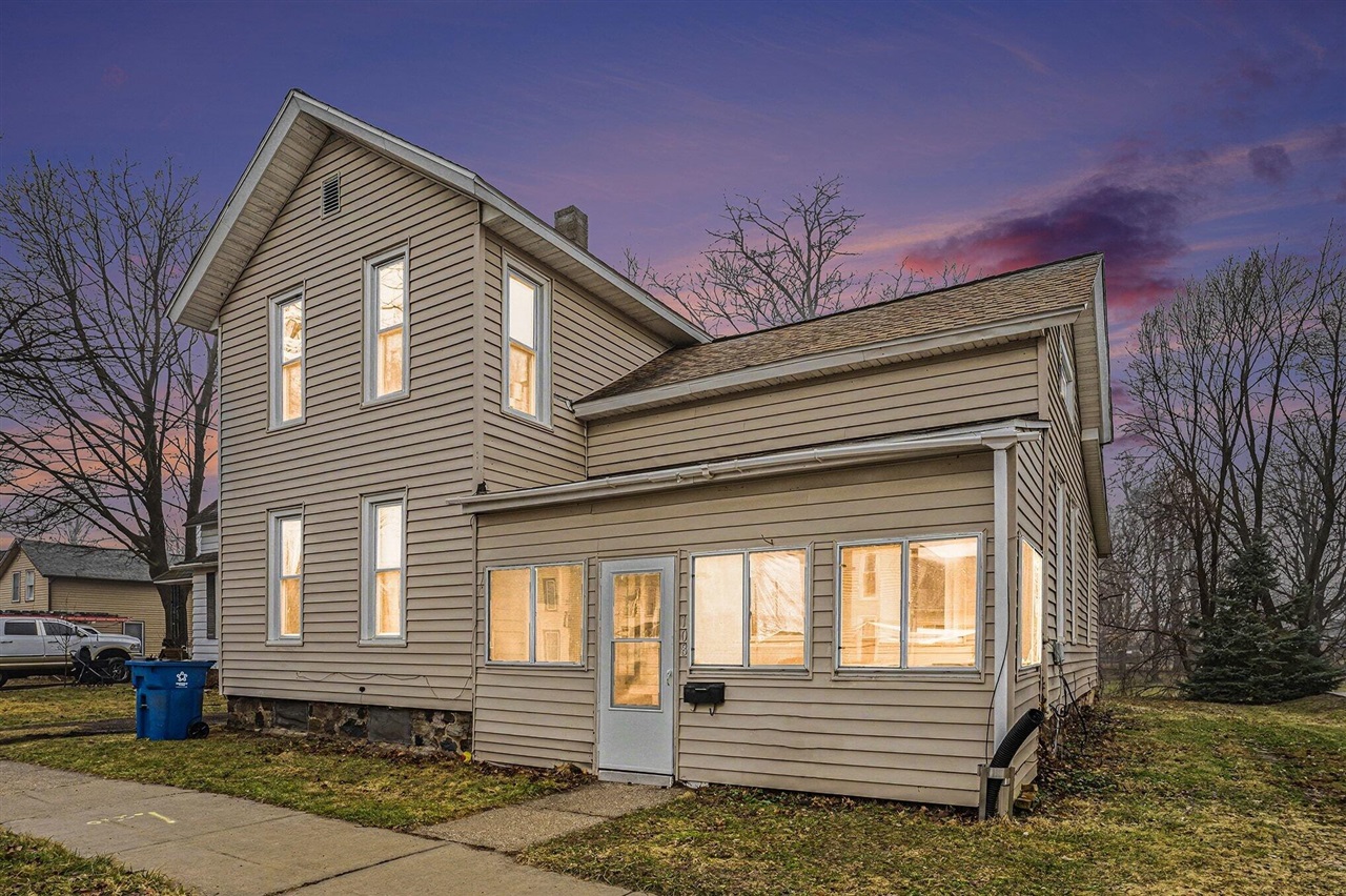 Homes for sale in Vicksburg, MI | 108 S Michigan Ave, Vicksburg, MI 49097 | MLS# 70520385