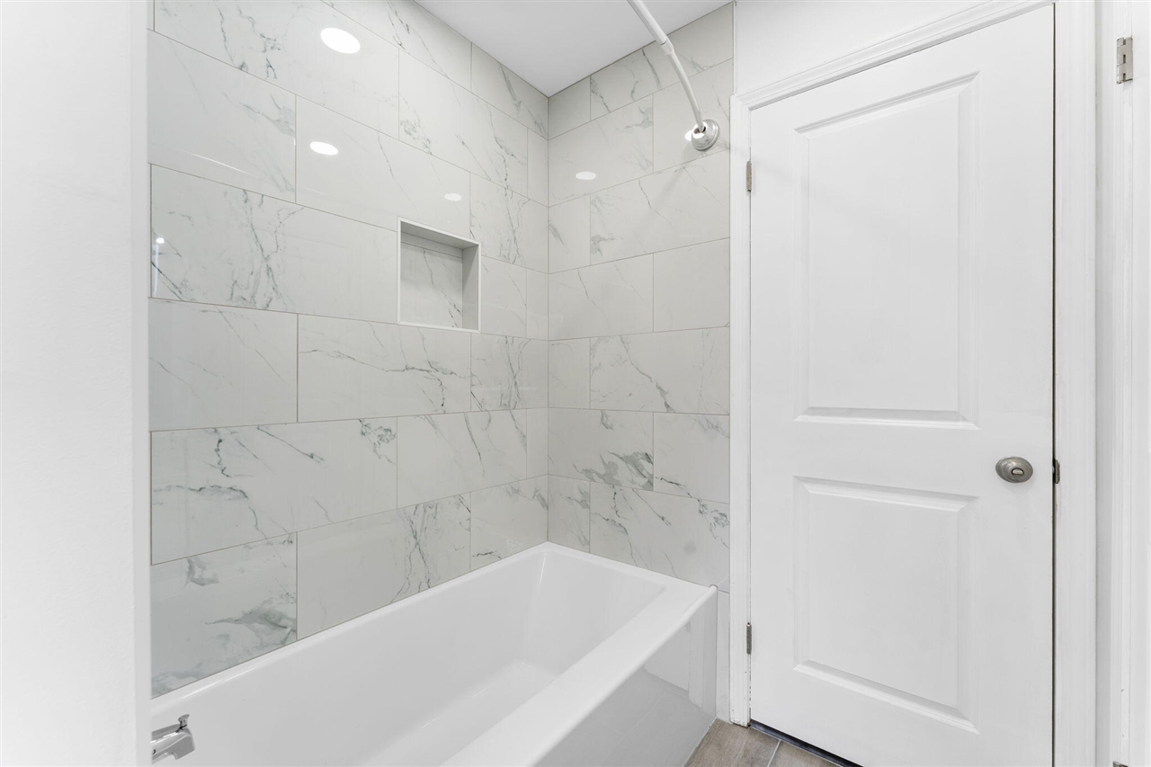 3540 Meadow Lane, Saline, MI, 48176-9553