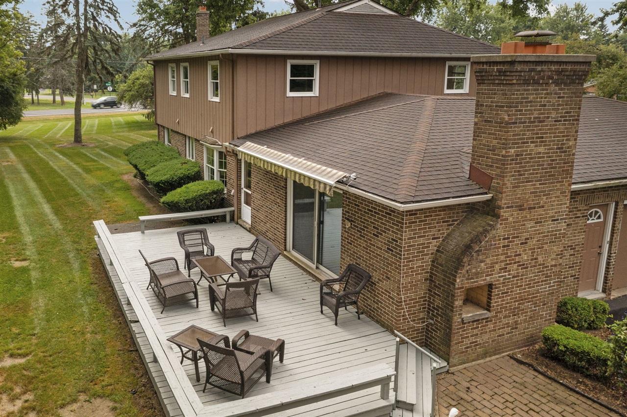 3540 Meadow Lane, Saline, MI, 48176-9553