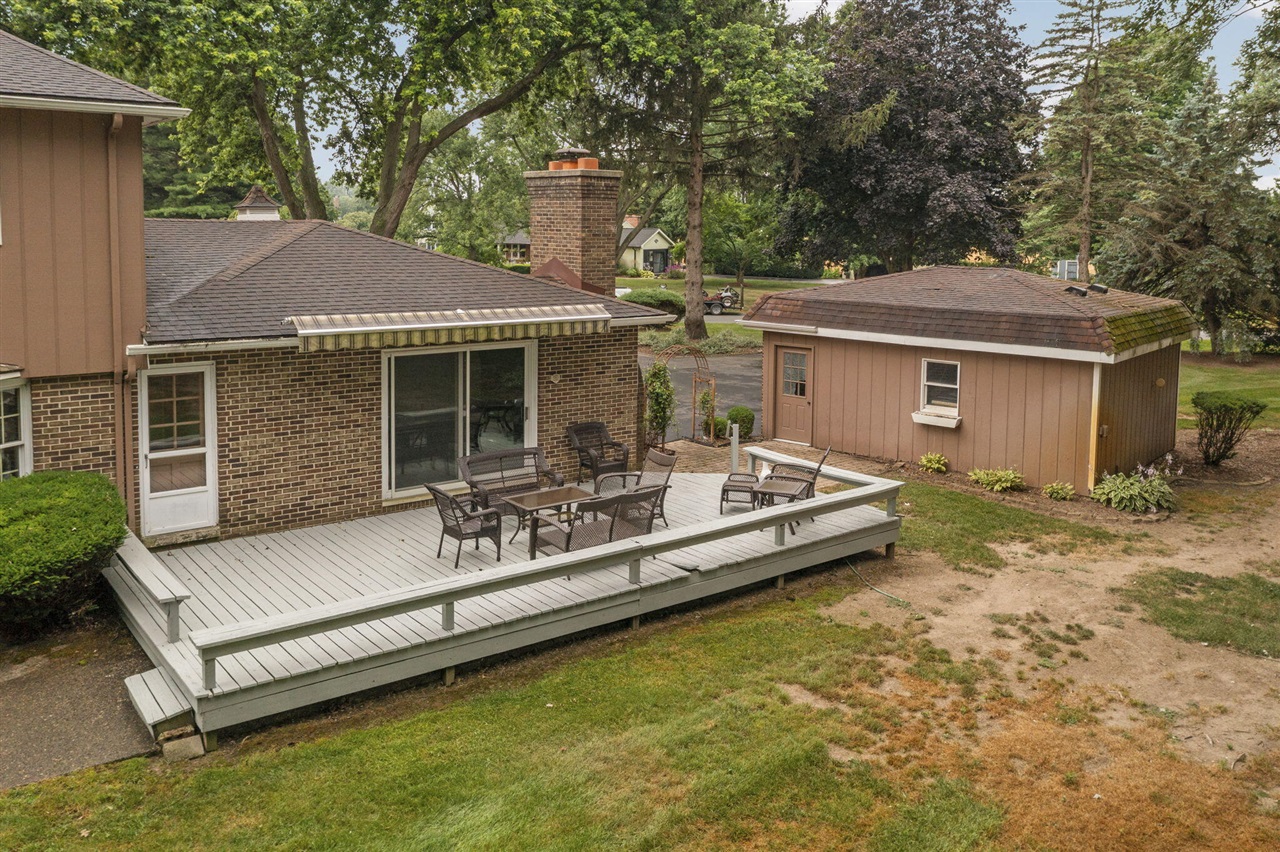 3540 Meadow Lane, Saline, MI, 48176-9553