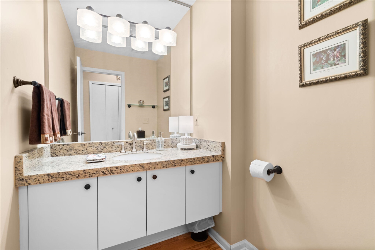 2705 Maitland Drive, Ann Arbor, MI, 48105-1577