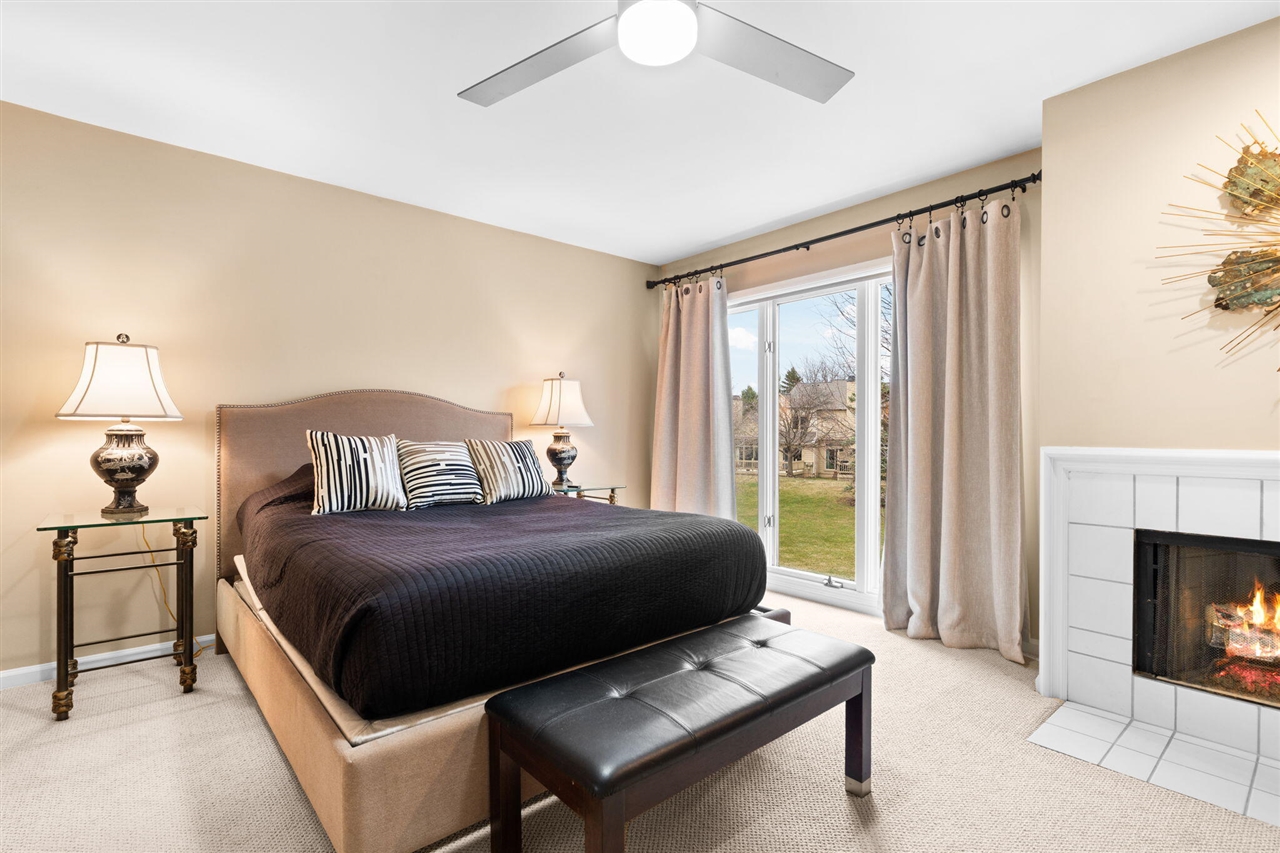 2705 Maitland Drive, Ann Arbor, MI, 48105-1577