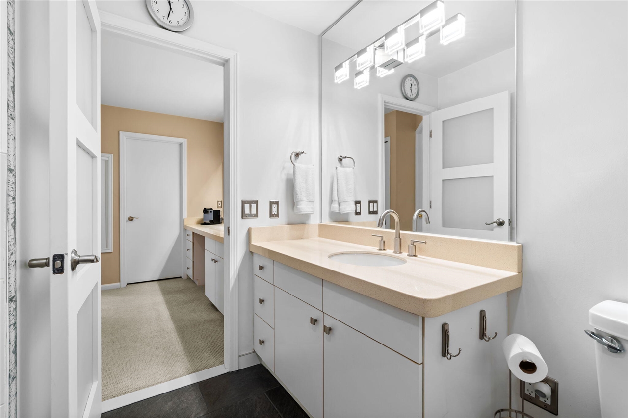 2705 Maitland Drive, Ann Arbor, MI, 48105-1577