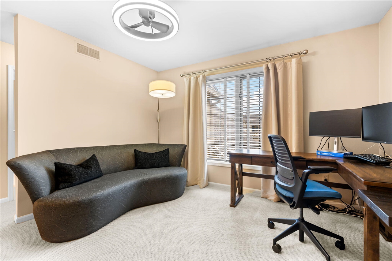 2705 Maitland Drive, Ann Arbor, MI, 48105-1577