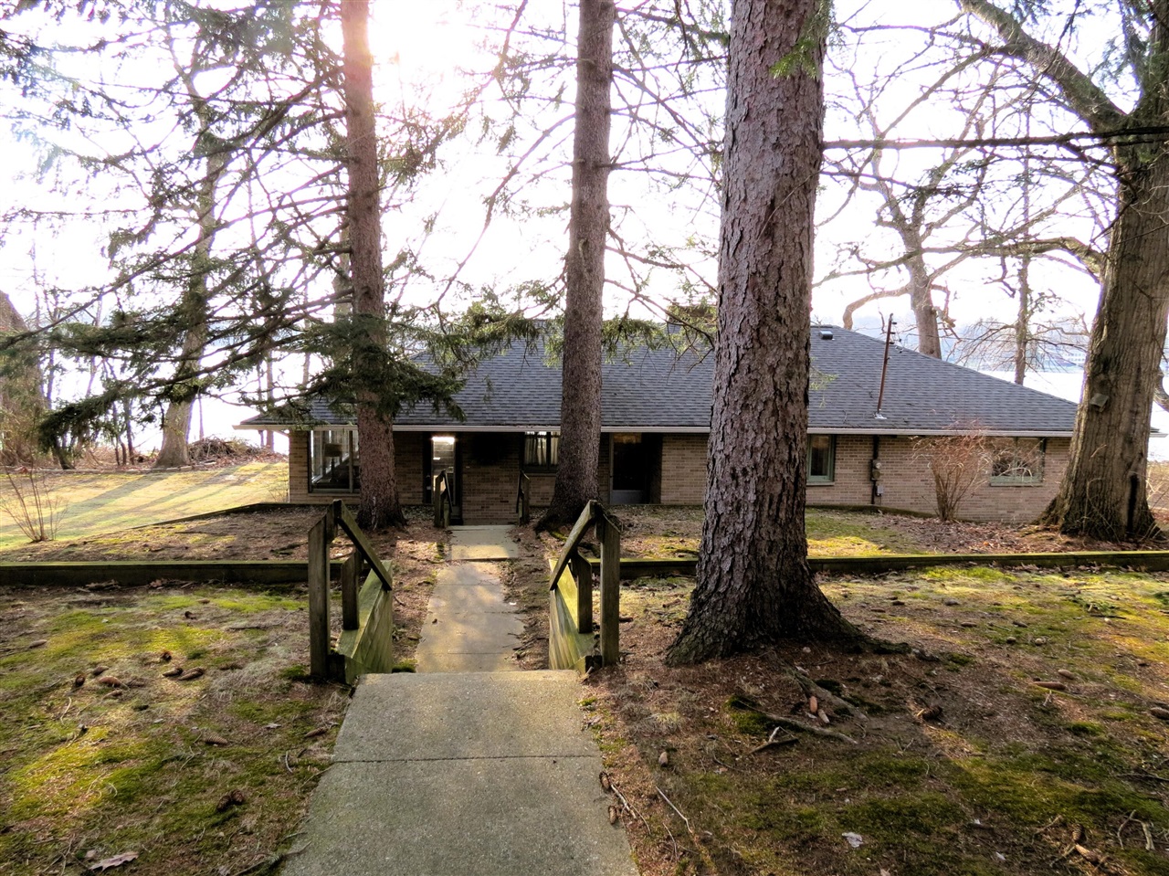 890 White Lake Road, Pleasant Lake, MI, 49272-9753
