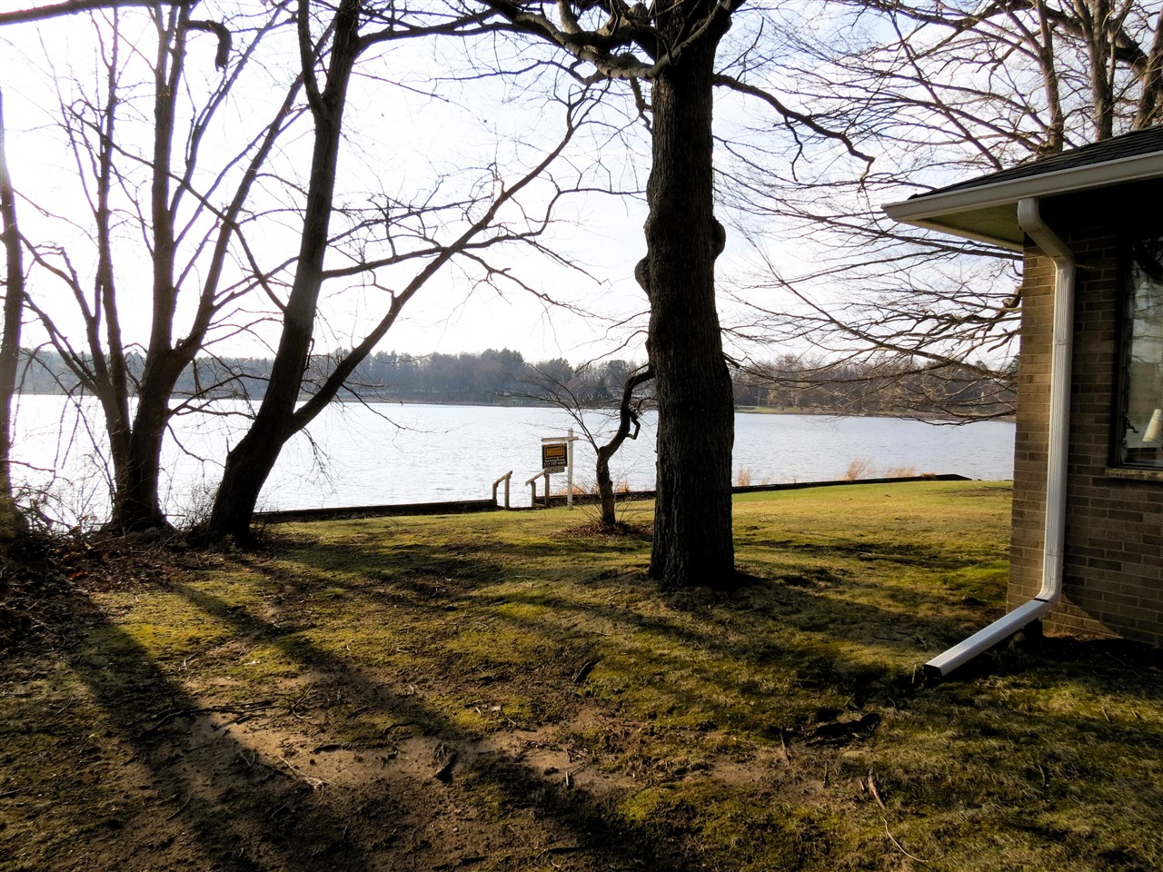 890 White Lake Road, Pleasant Lake, MI, 49272-9753