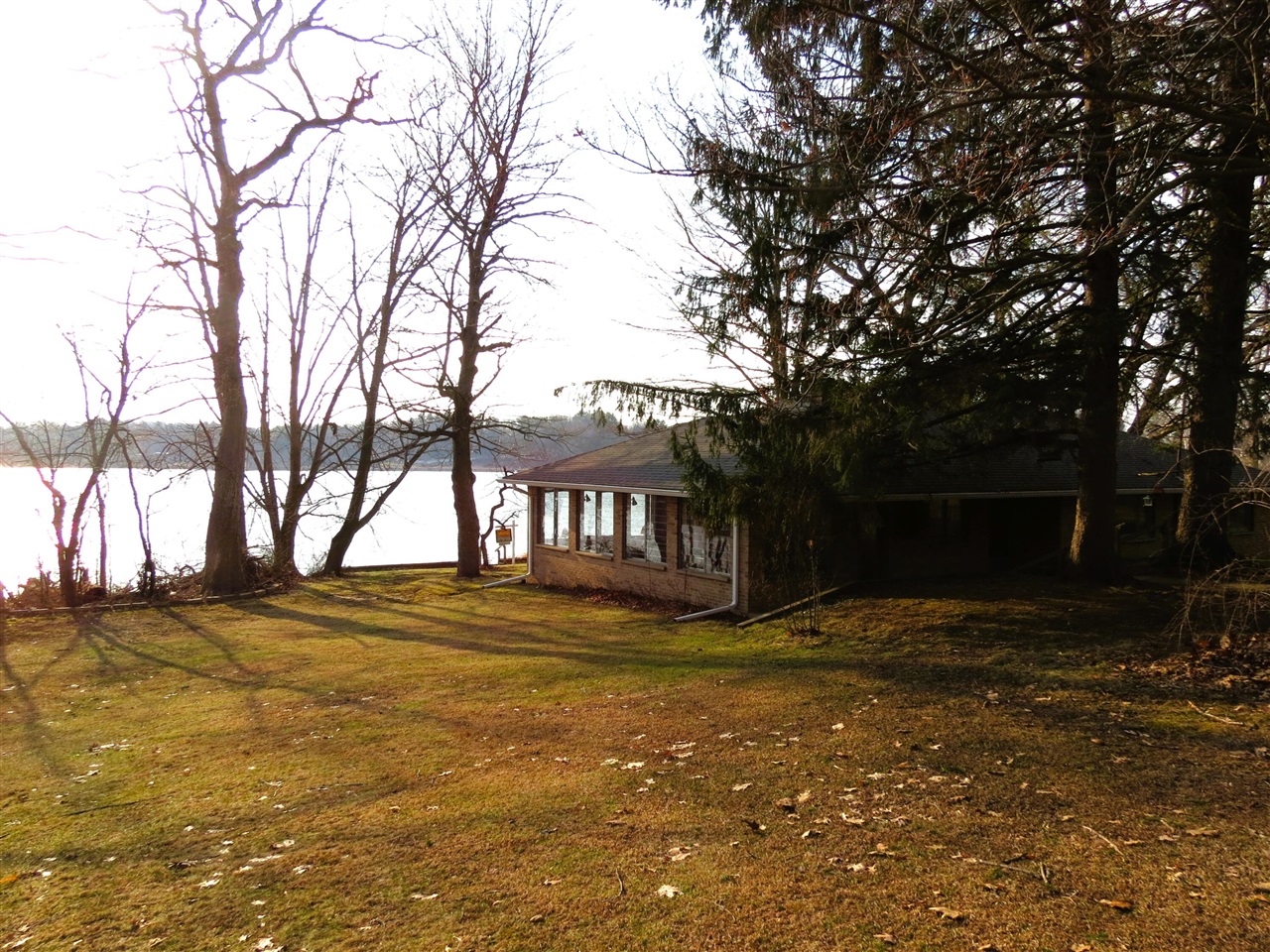 890 White Lake Road, Pleasant Lake, MI, 49272-9753