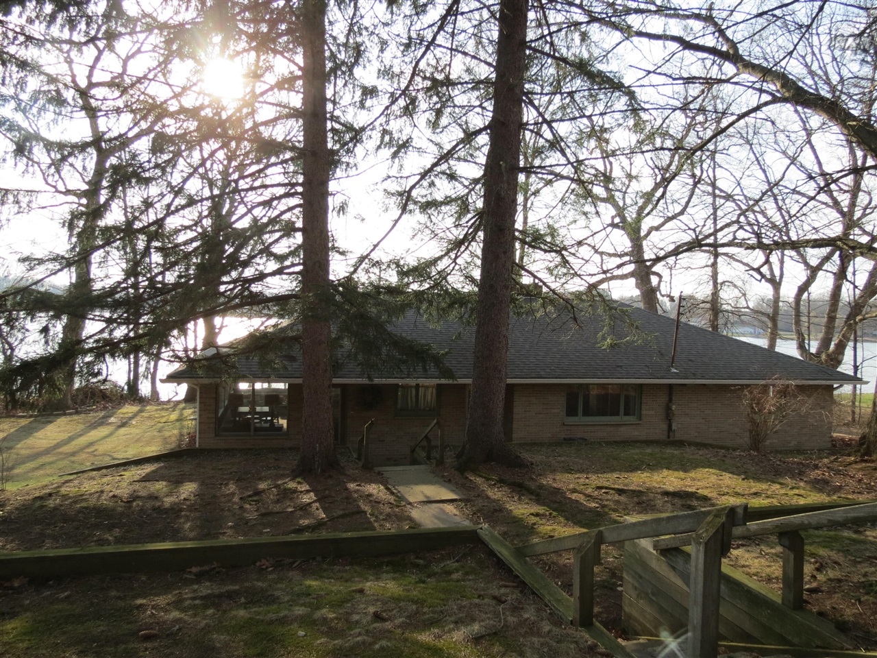 890 White Lake Road, Pleasant Lake, MI, 49272-9753