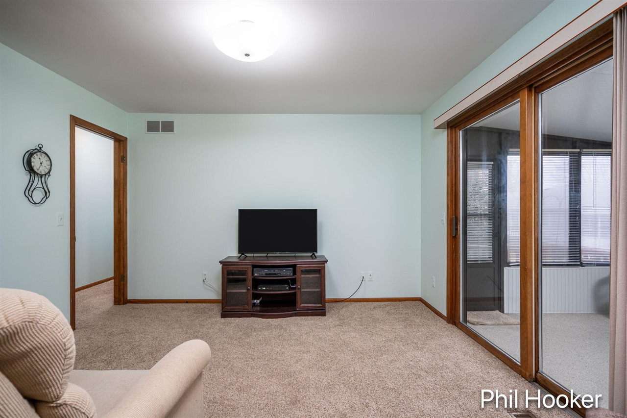 6779 Leisure Creek Drive, Caledonia, MI, 49316-9013