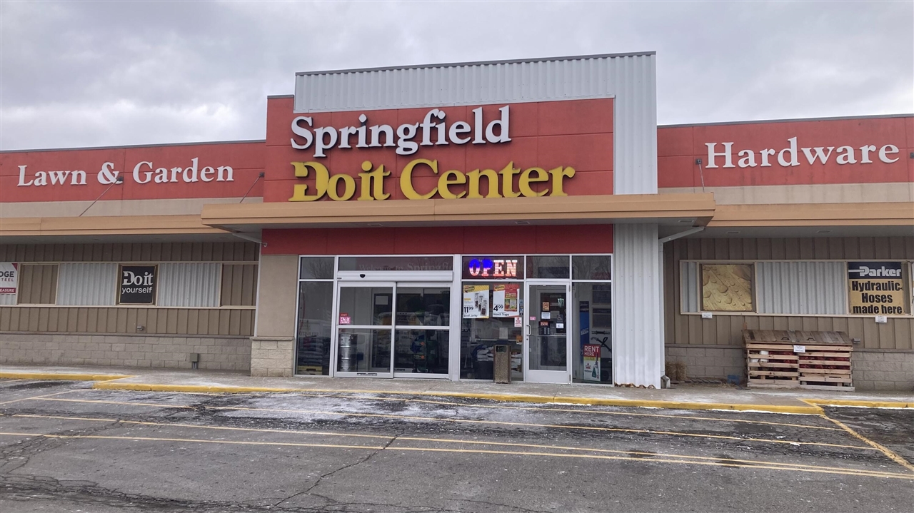 1583 W Dickman Road, Springfield, MI, 49037-4825