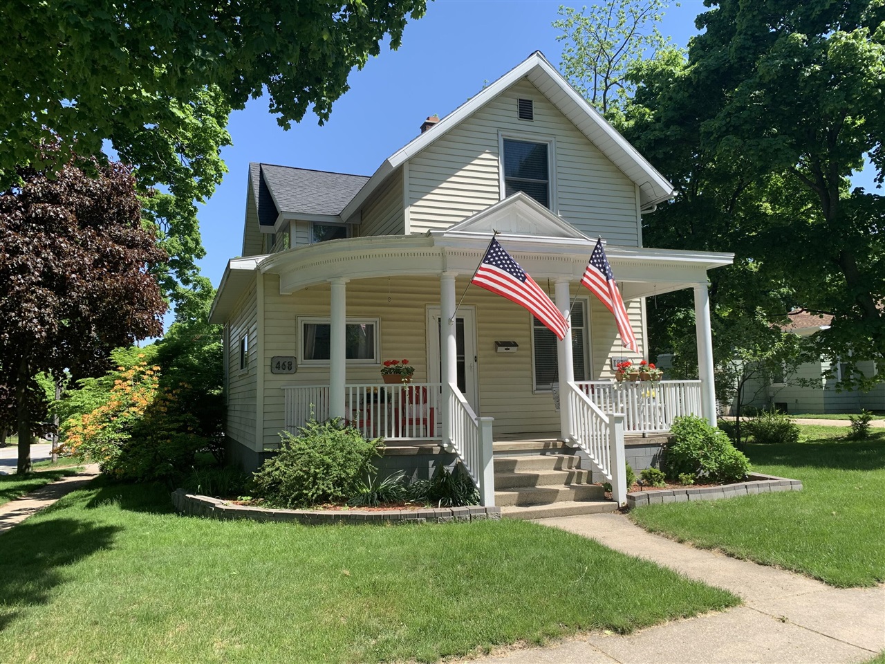 Street, Manistee, MI, 49660