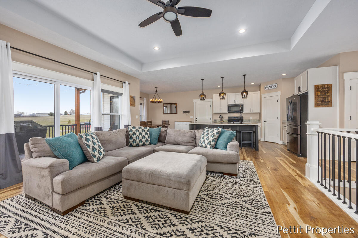 21650 Centennial Drive, Conklin, MI, 49403-9584