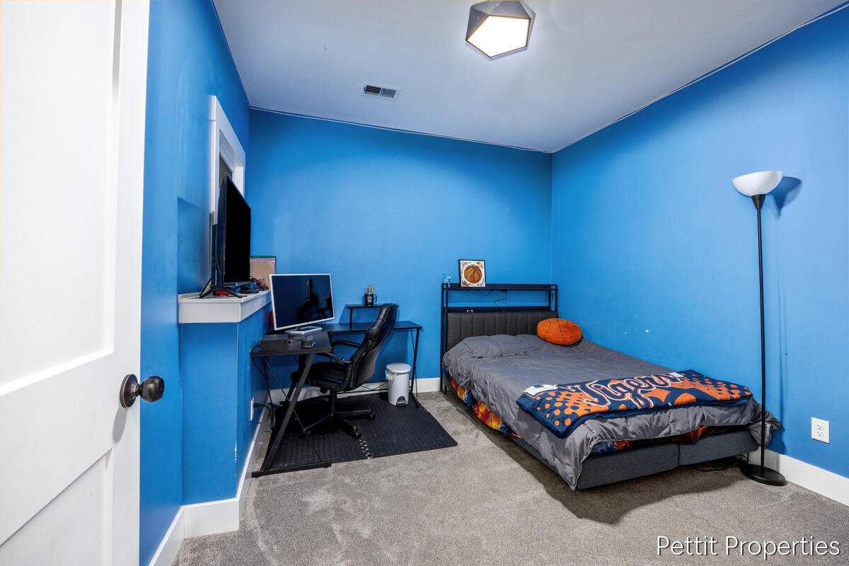 21650 Centennial Drive, Conklin, MI, 49403-9584