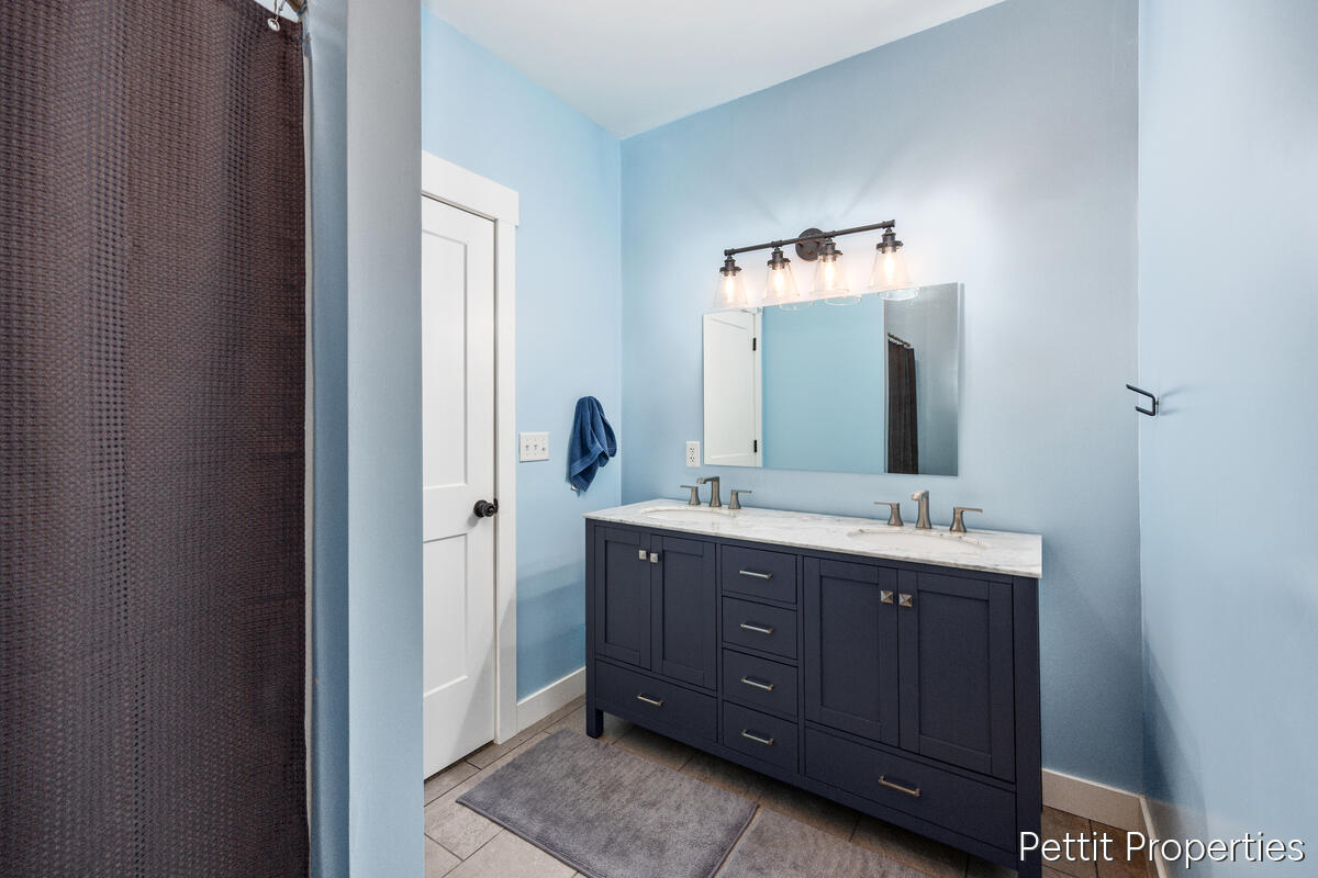 21650 Centennial Drive, Conklin, MI, 49403-9584