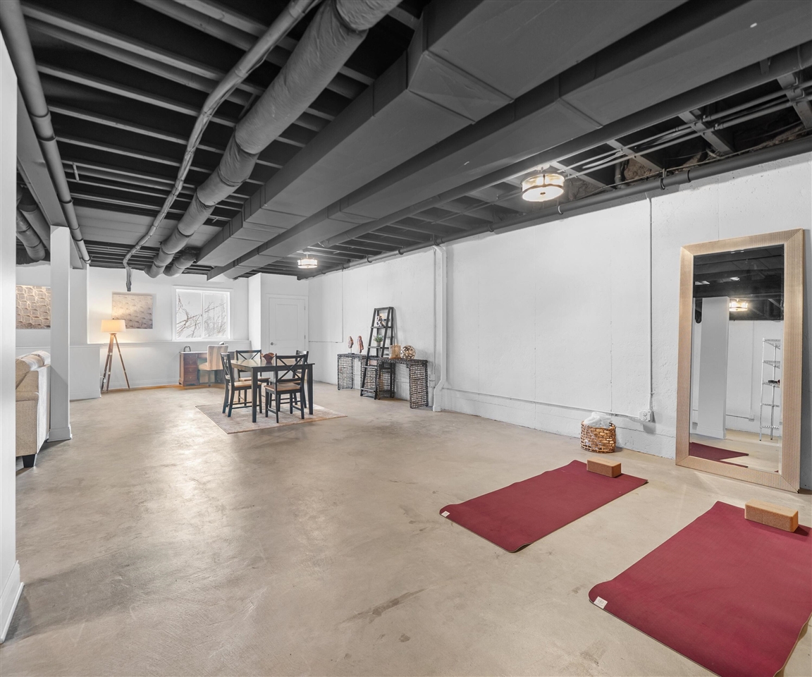 3100 Millbury Lane, Ann Arbor, MI, 48105