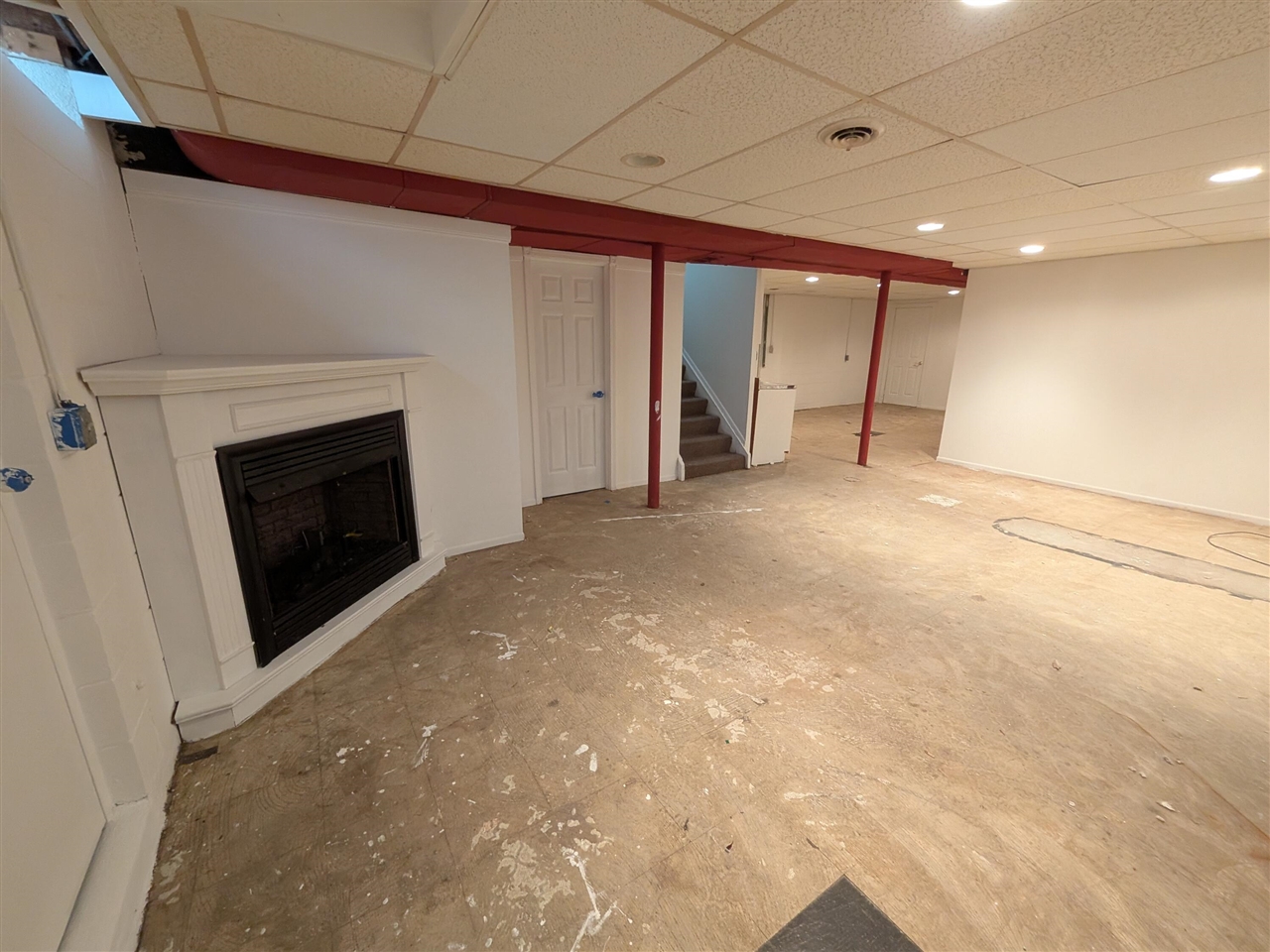 11235 Common Road, Warren, MI, 48093-2508