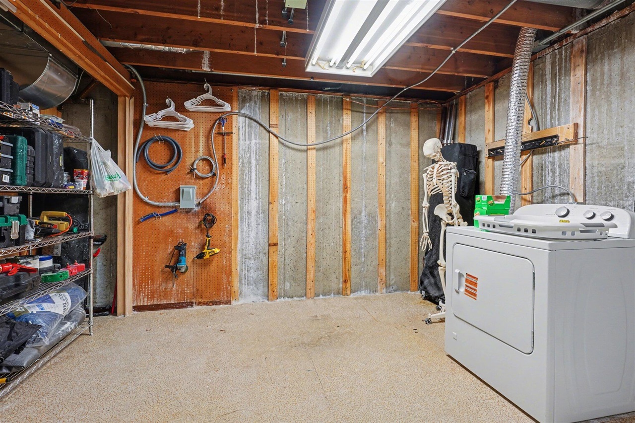 32 W Van Buren Street, Battle Creek, MI, 49017-3046