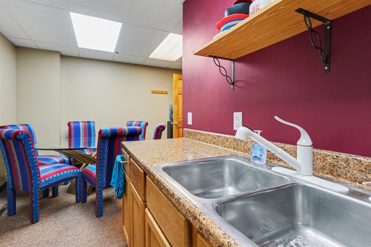 32 W Van Buren Street, Battle Creek, MI, 49017-3046