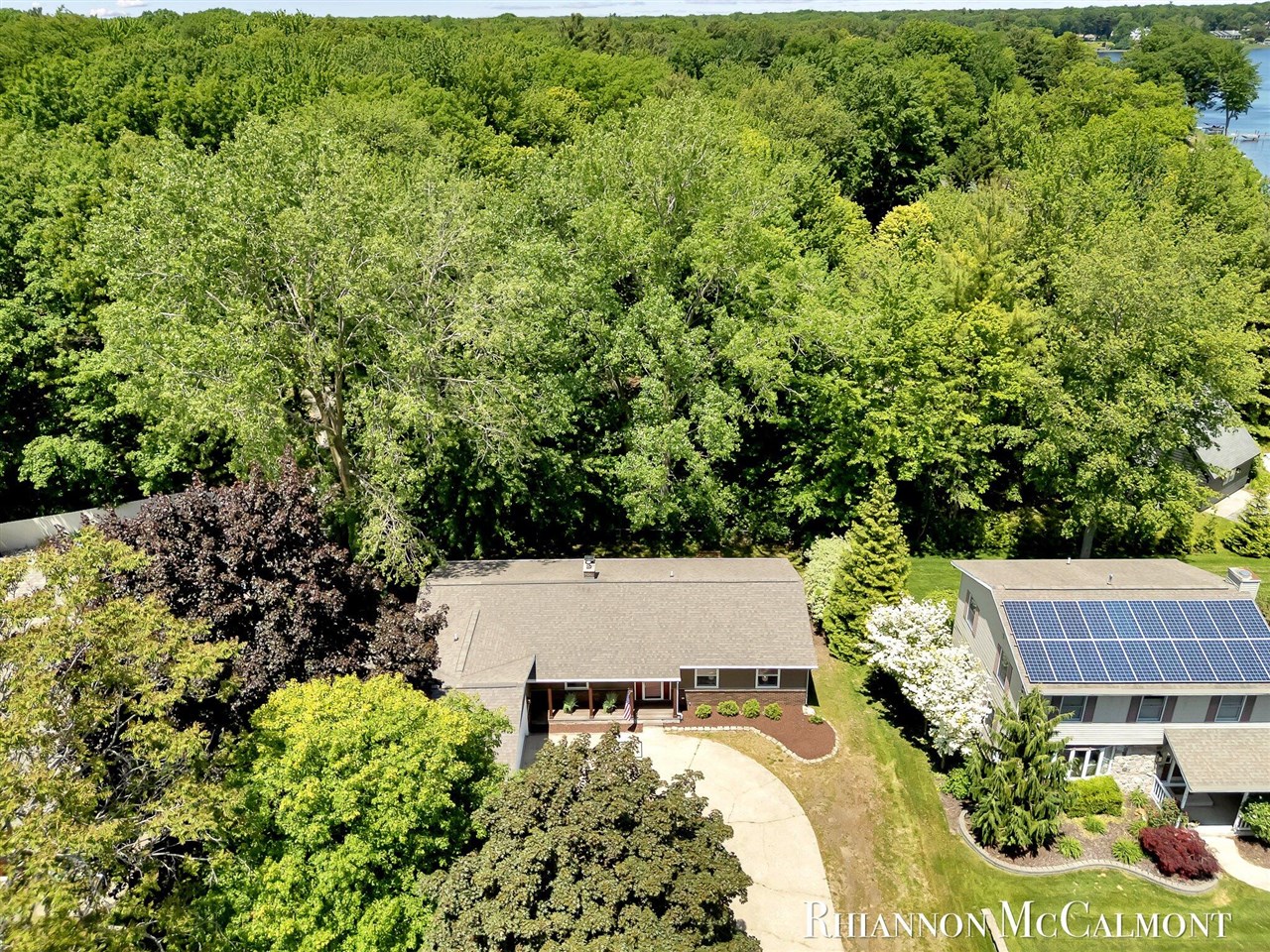 4th image of 16151 Terrace Rd, Spring Lake, MI 49456 | MLS# 70520458