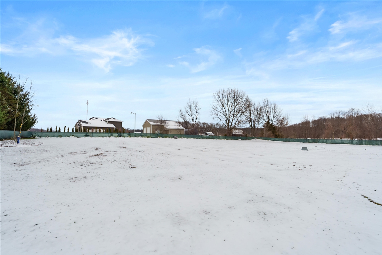 Homes for sale in Paw Paw, MI | 29324 58Th Ave, Paw Paw, MI 49079 | MLS# 70520480