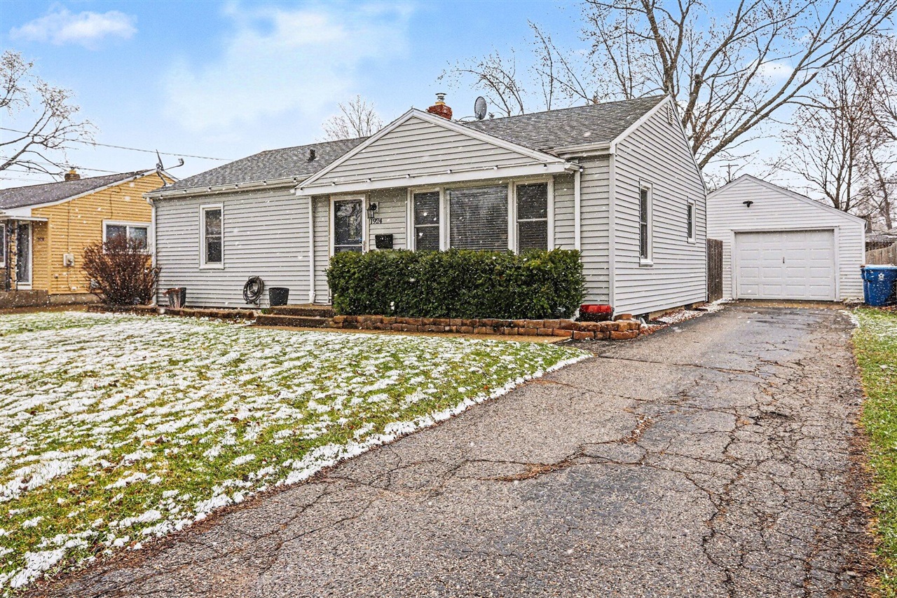 1924 Southern Avenue, Kalamazoo, MI, 49001-4535