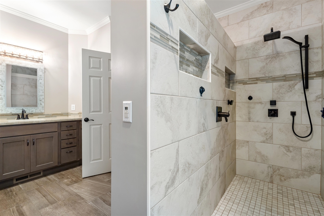 10720 W L Avenue, Kalamazoo, MI, 49009-5321