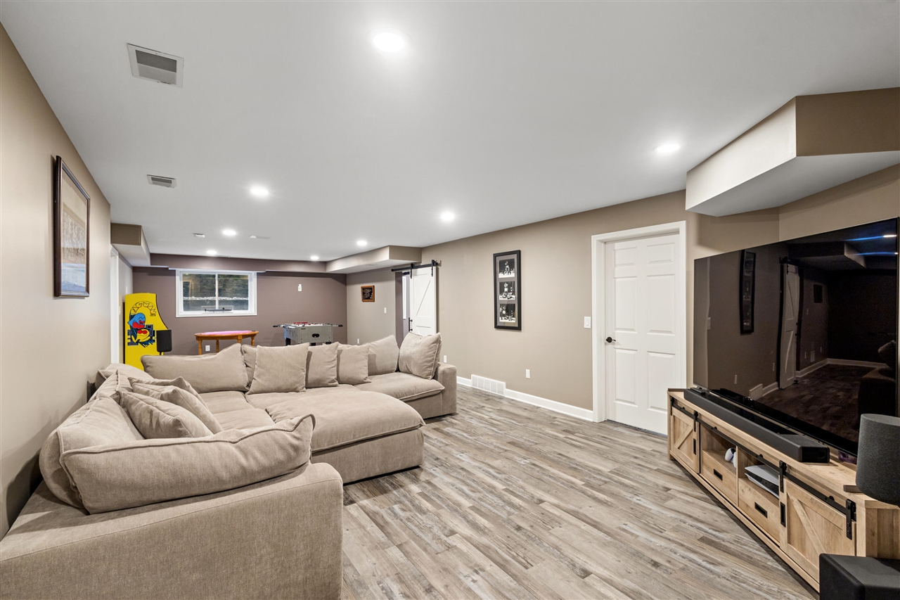 10720 W L Avenue, Kalamazoo, MI, 49009-5321