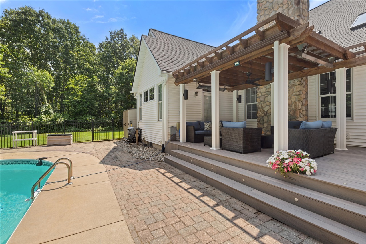 10720 W L Avenue, Kalamazoo, MI, 49009-5321